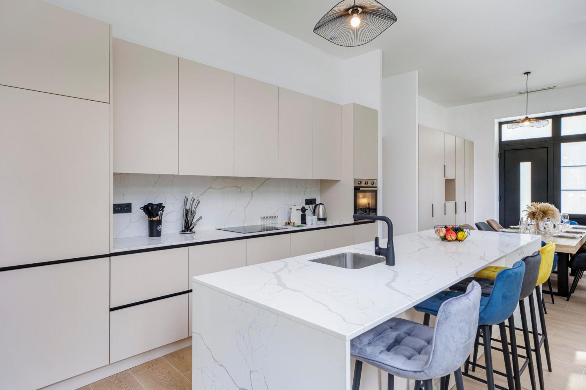 1 - Grand Appartement Spacieux Dans Un Chateau Du 17Eme Siecle, A 15Min De Lyon Vourles Zewnętrze zdjęcie