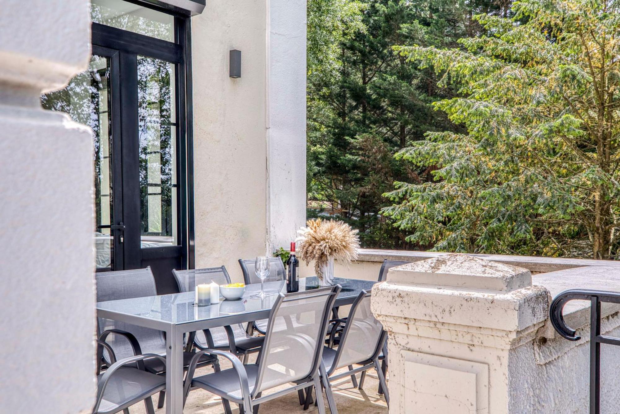 1 - Grand Appartement Spacieux Dans Un Chateau Du 17Eme Siecle, A 15Min De Lyon Vourles Zewnętrze zdjęcie