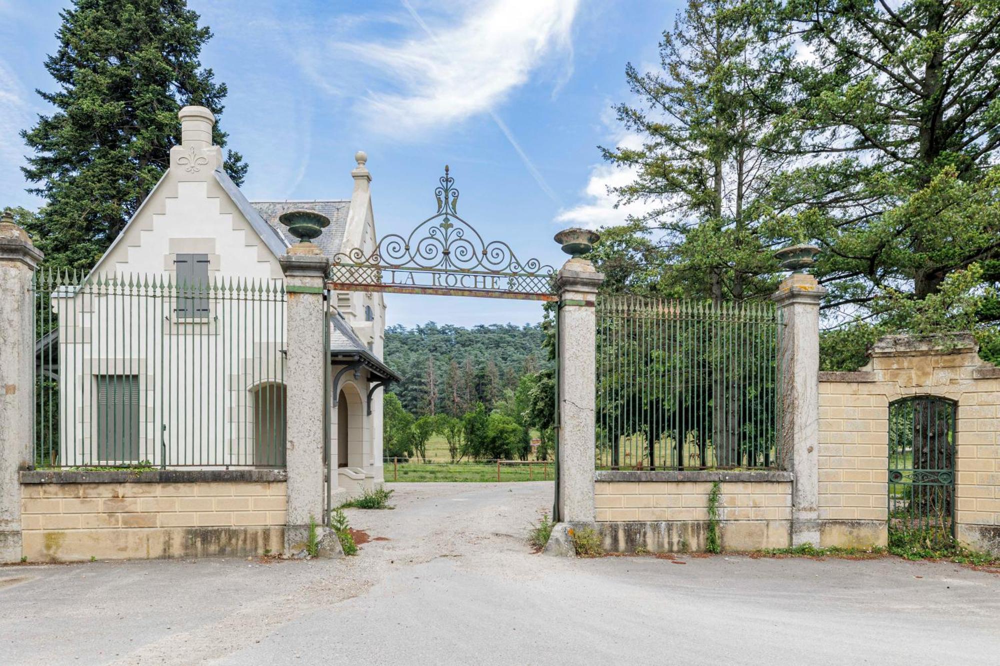 1 - Grand Appartement Spacieux Dans Un Chateau Du 17Eme Siecle, A 15Min De Lyon Vourles Zewnętrze zdjęcie