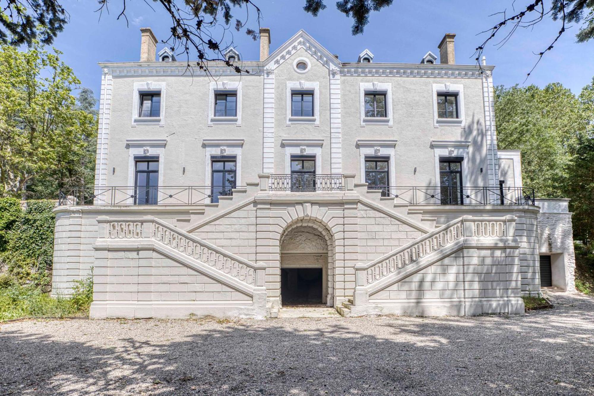 1 - Grand Appartement Spacieux Dans Un Chateau Du 17Eme Siecle, A 15Min De Lyon Vourles Zewnętrze zdjęcie